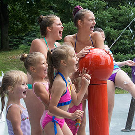 Classic Waterpark Aim-n-Sprays